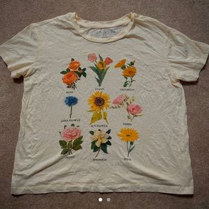 Botanical Flowers Short Sleeve Graphic T-Shirt